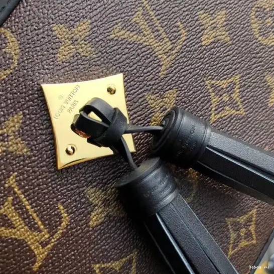 SAINTONGE VUITTON LOUIS 0423